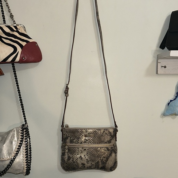 Kate Spade - Metallic Python Embossed crossbody. Two Tone. Excellent used. - Picture 9 of 14